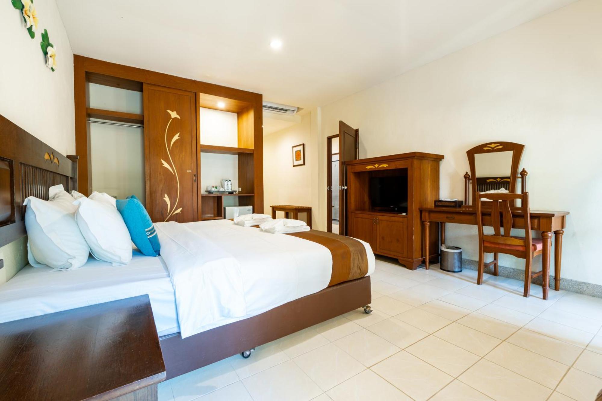 Phuket Leelavadee Hua Ting Resort Patong Exterior photo